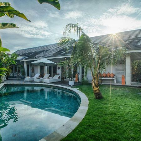 Villa Armani Семиньяк Экстерьер фото