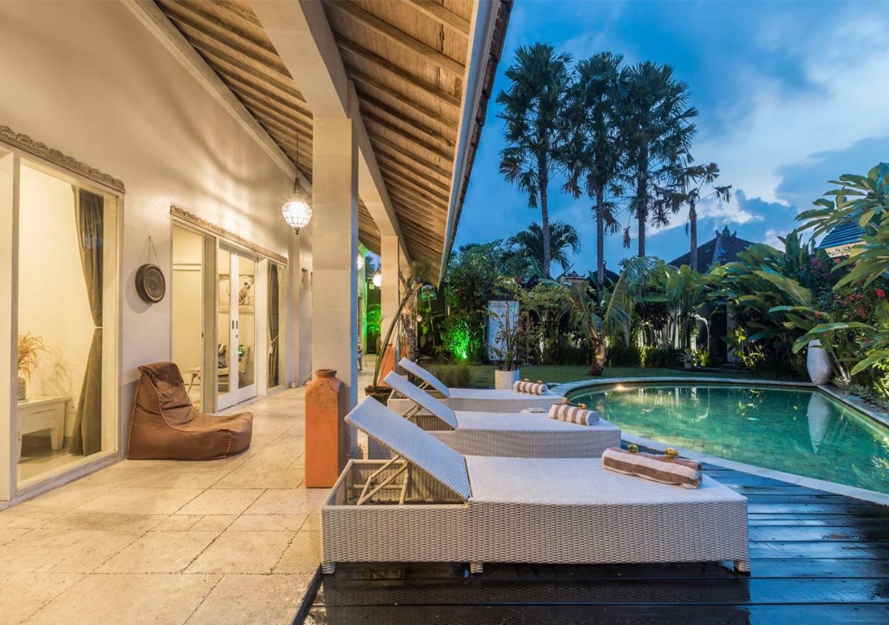 Villa Armani Семиньяк Экстерьер фото
